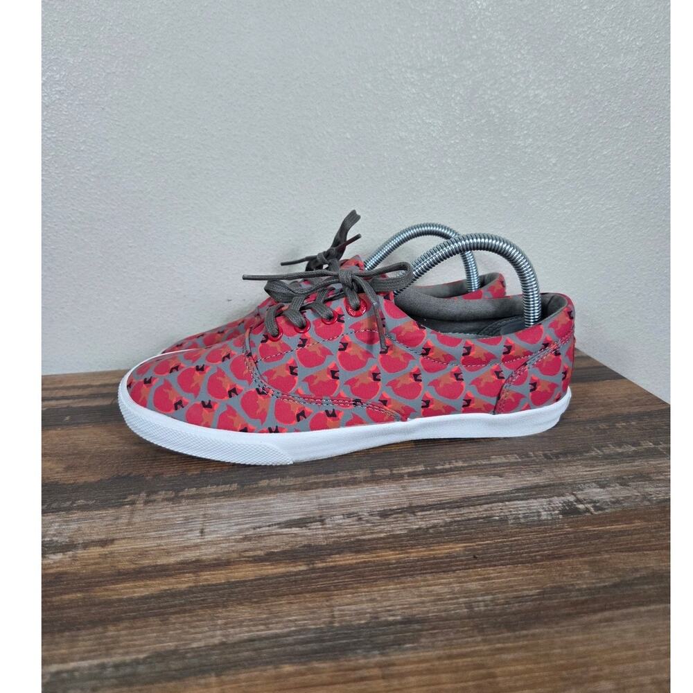 Bucketfeet Woman's Cardinal Design Lace Up Low Top Canvas Sneakers size 8